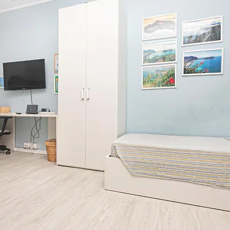شقة One Bedroom Cozy In