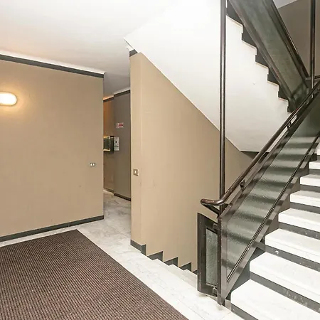 One Bedroom Cozy In * سيستري ليفانتي