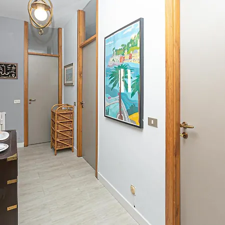 1 Bedroom Cozy In Appartement